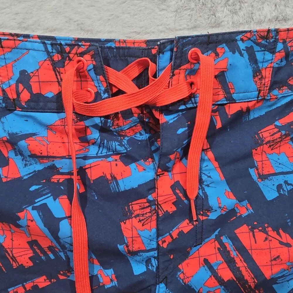 Men's UNDER ARMOUR 38 UA Storm Bergwind Multicolor Swim  Boardshorts Trunks.